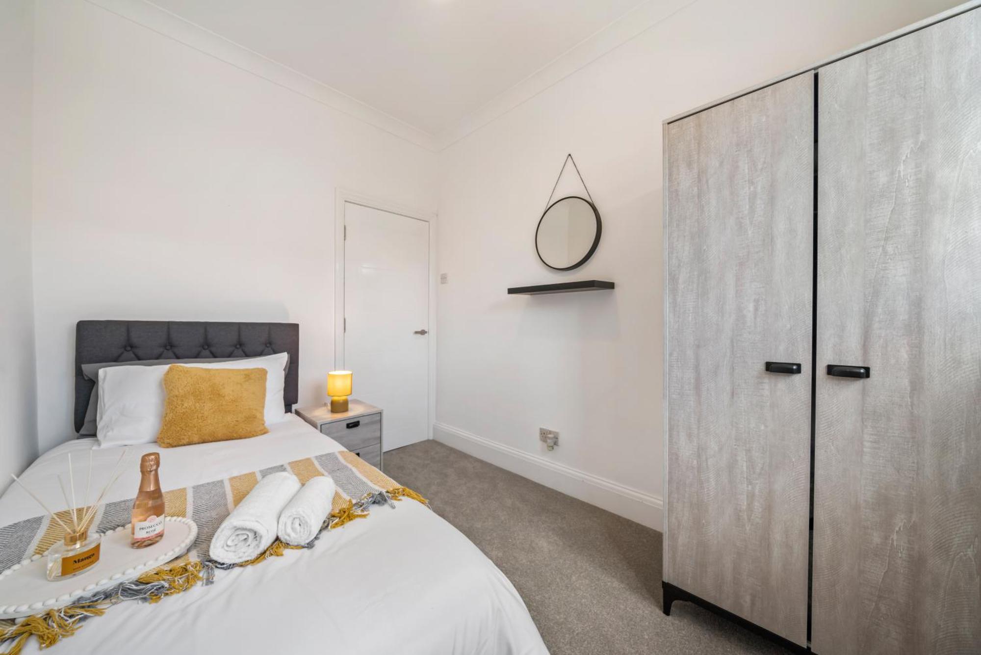 2025 Award Winning - 2 Bedroom Luxury Apartment Next To Wembley Stadium Londres Exterior foto